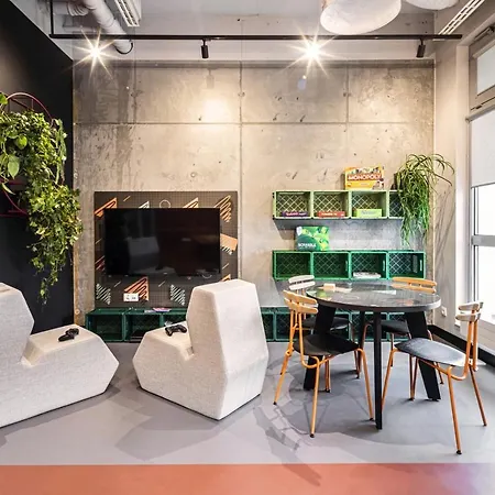 Depot Aparthotel